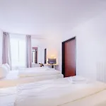 Regiohotel Leipzig West - #fruehstuecksbuffet #toppreisleistung #freeparking #wallbox 3*