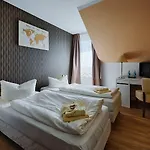 酒店 Regiohotel Leipzig West - #fruehstuecksbuffet #toppreisleistung #freeparking #wallbox 3*