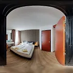 Regiohotel Leipzig West - #fruehstuecksbuffet #toppreisleistung #freeparking #wallbox 酒店 施科伊迪茨