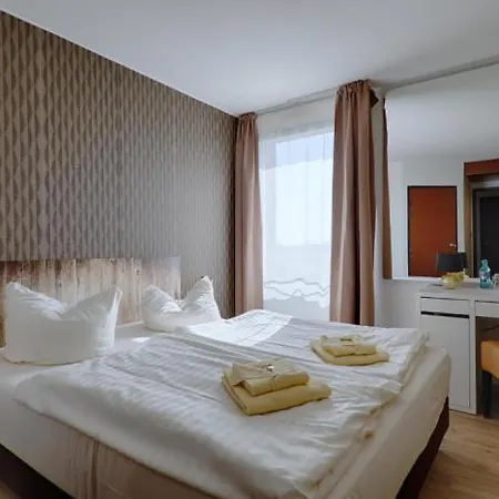 Regiohotel Leipzig West - #fruehstuecksbuffet #toppreisleistung #freeparking #wallbox Szálloda