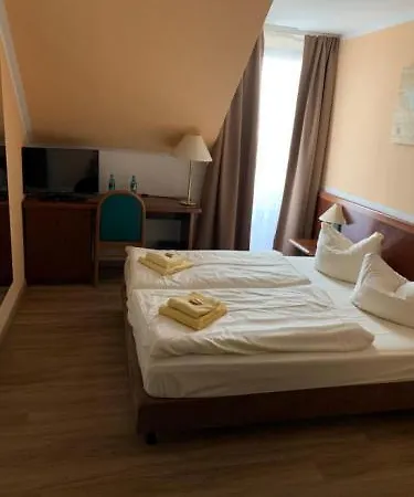 ホテル Regiohotel Leipzig West シュクロイディッツ
