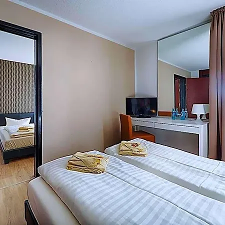 Regiohotel Leipzig West ホテル 3*