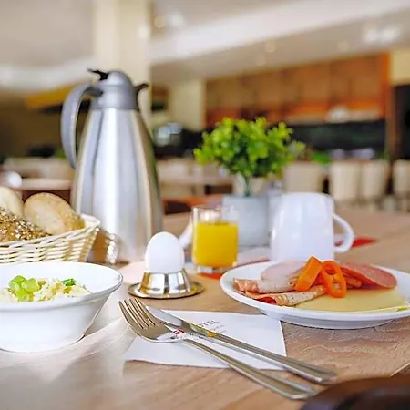 Regiohotel Leipzig West シュクロイディッツ