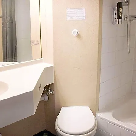 Regiohotel Leipzig West ホテル 3*